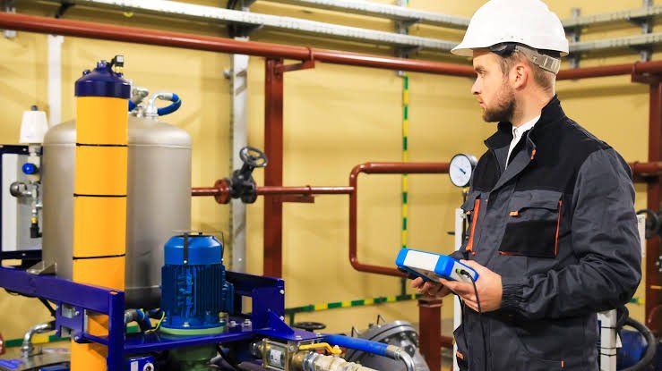 tceq-licensed service technicians